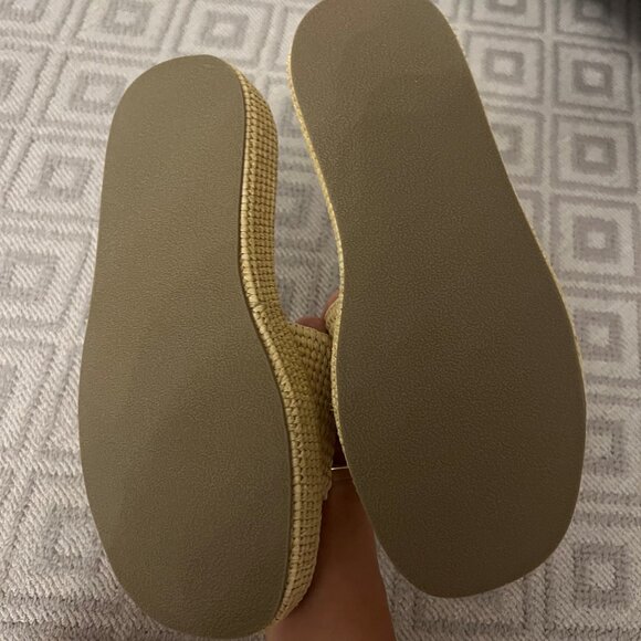 Steve Madden - 	 BEACHY NATURAL FABRIC SANDALS - Picture 3 of 3